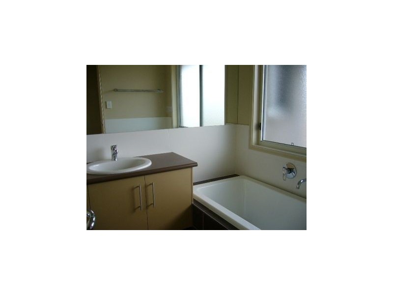 12 Tamarind Street, North Lakes QLD 4509