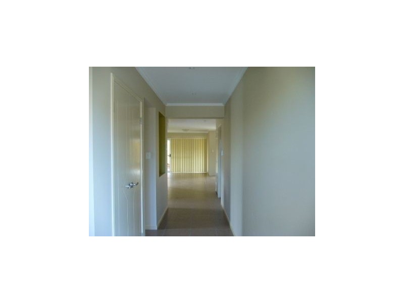 12 Tamarind Street, North Lakes QLD 4509