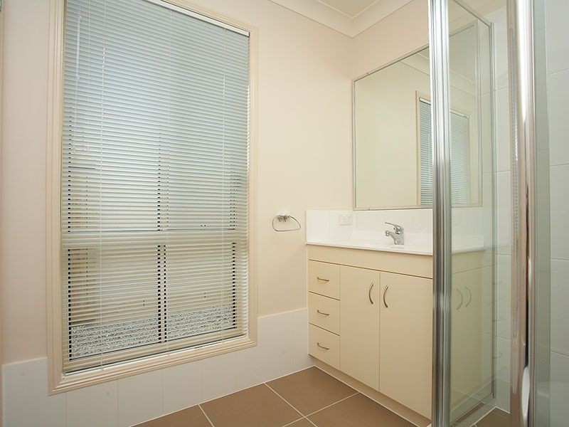 26 Whitlock Drive, Rothwell QLD 4022