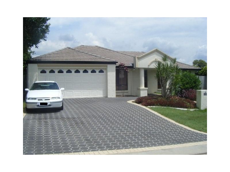 6 Drummond Court, North Lakes QLD 4509