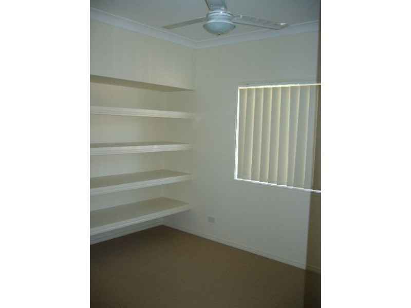 6 Armour Close, North Lakes QLD 4509