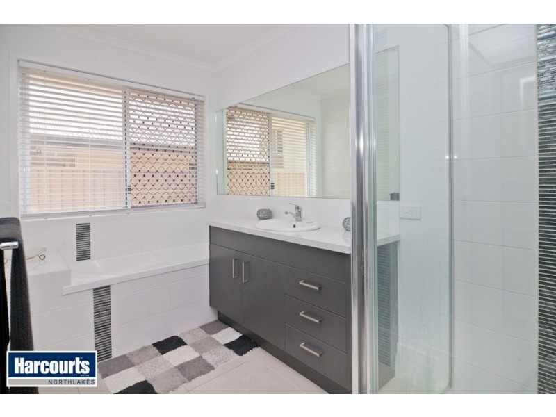 10 Grandview Parade, Griffin QLD 4503