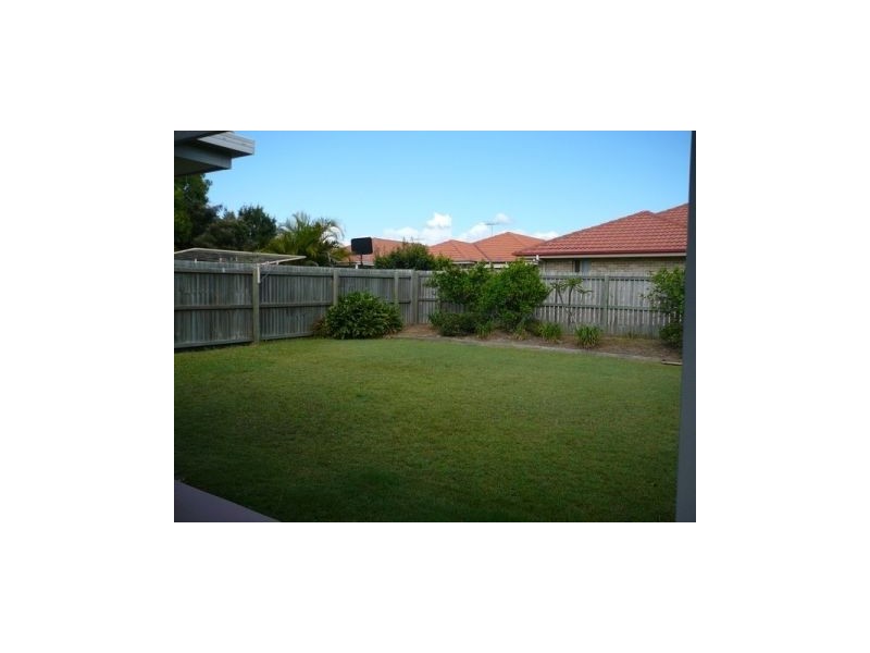 11 Brassington Street, North Lakes QLD 4509