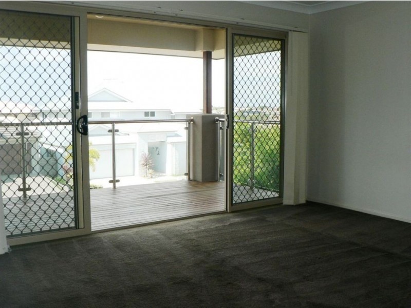 11 Ballesteros St, North Lakes QLD 4509