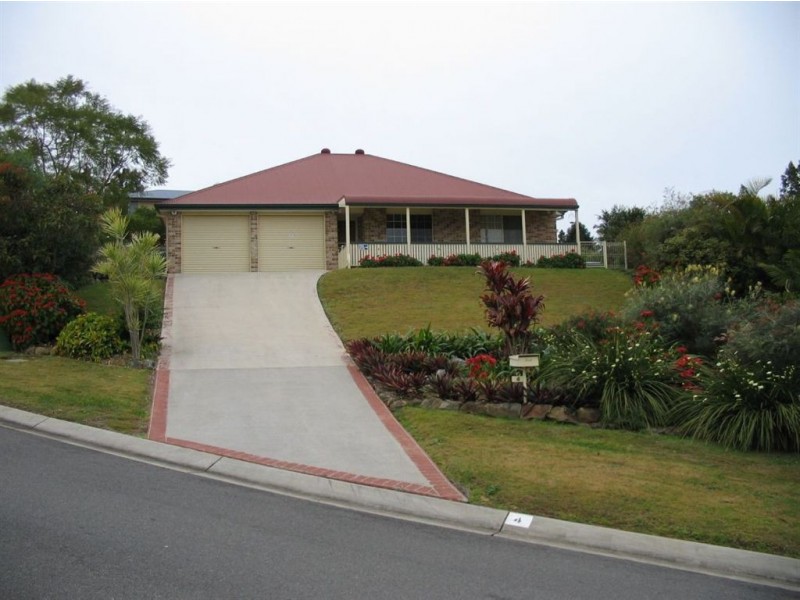 4 Feldsman Court, Petrie QLD 4502