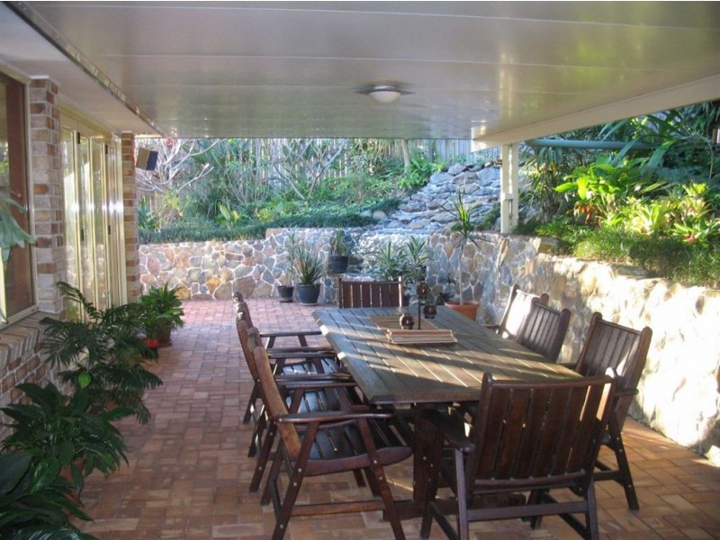 4 Feldsman Court, Petrie QLD 4502