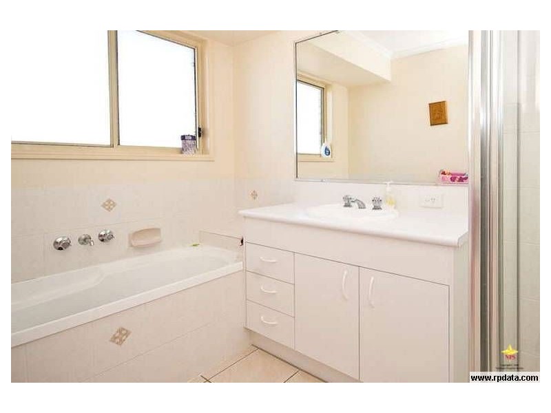 68 Warrego Crescent, Murrumba Downs QLD 4503