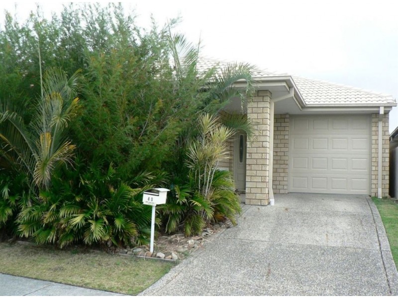 40 Kurrajong Cct, North Lakes QLD 4509