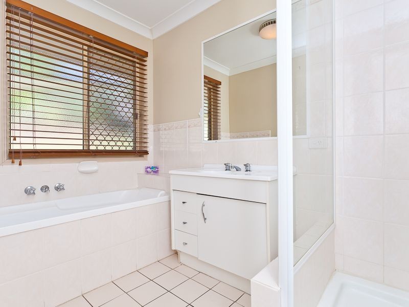 17 Burrumbeet Street, Petrie QLD 4502