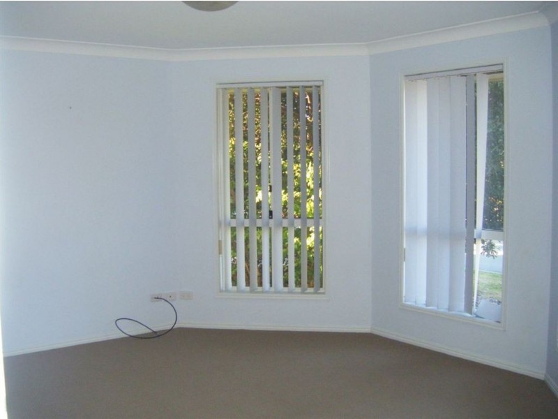 11 Brassington Street, North Lakes QLD 4509