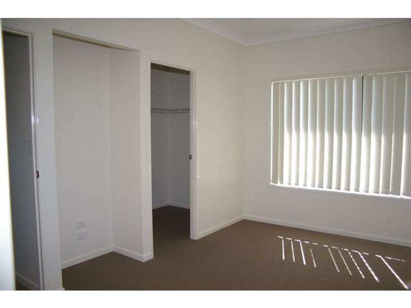 78 Sears Parade, North Lakes QLD 4509