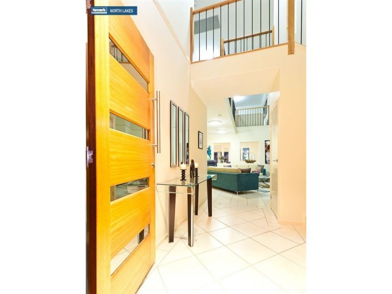 24 Nicklaus Parade, North Lakes QLD 4509