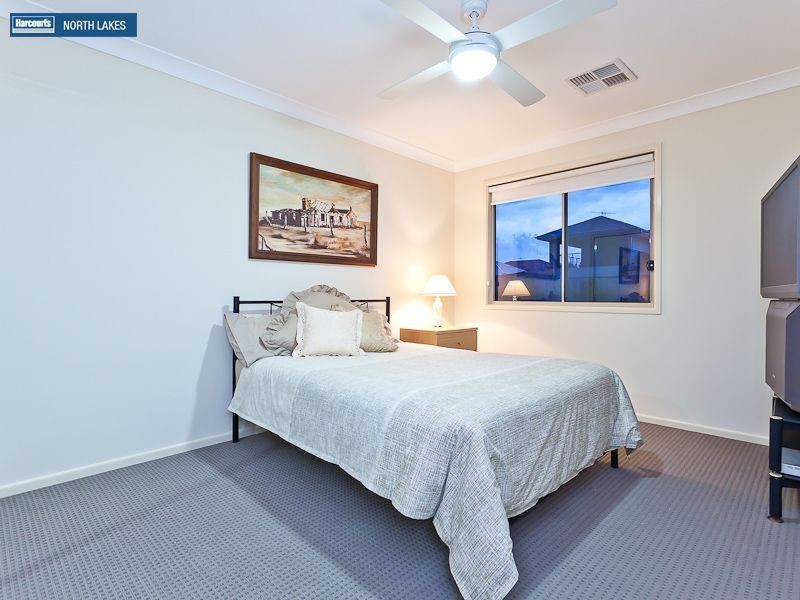 24 Nicklaus Parade, North Lakes QLD 4509