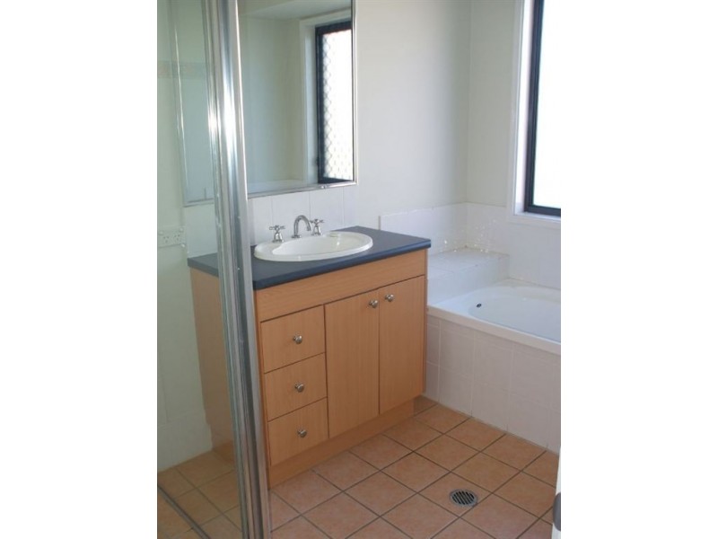 12 Heathcote Avenue, North Lakes QLD 4509