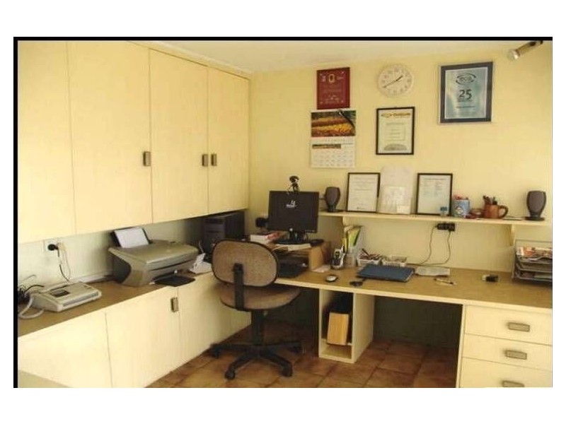 143 Samsonvale Road, Strathpine QLD 4500