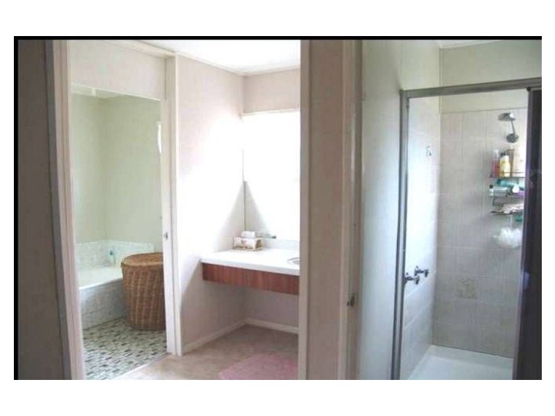 143 Samsonvale Road, Strathpine QLD 4500