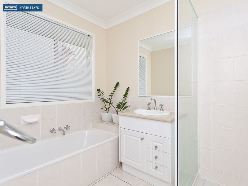 5 Copeland Drive, North Lakes QLD 4509