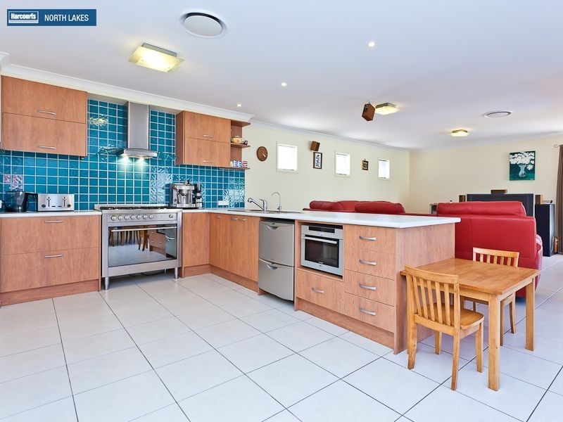53 Cottonwood Circuit, North Lakes QLD 4509