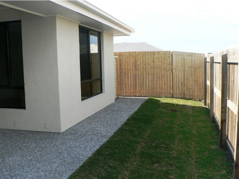 17 Kingston Ct, North Lakes QLD 4509