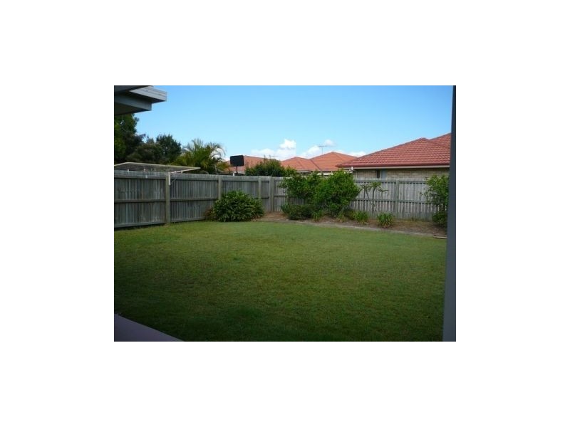 11 Brassington Street, North Lakes QLD 4509