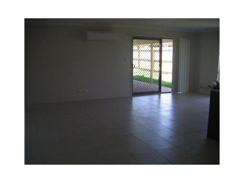 46 Swan Parade, Warner QLD 4500