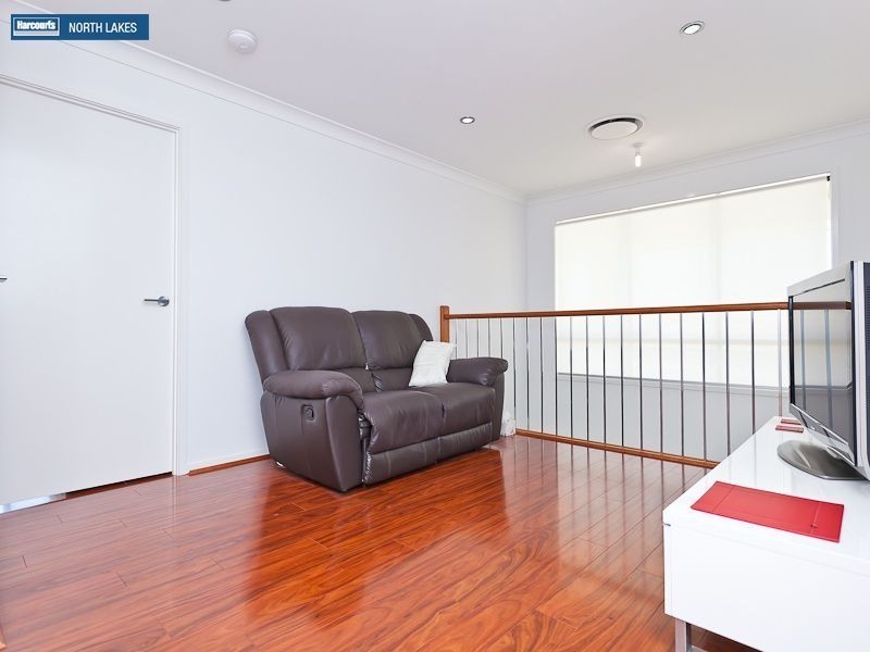 4 Crenshaw Street, North Lakes QLD 4509