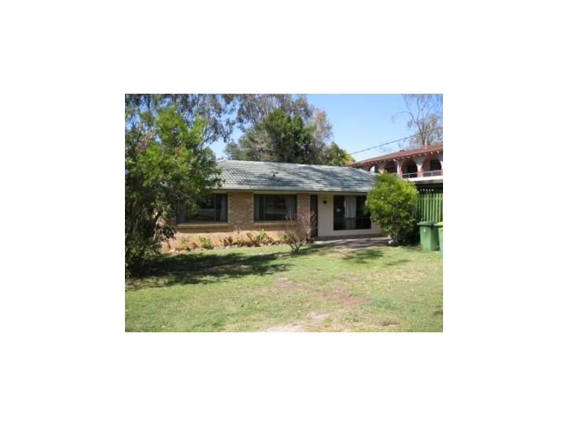 19 Lindfield Drive, Petrie QLD 4502