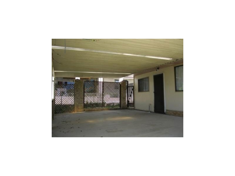 19 Lindfield Drive, Petrie QLD 4502