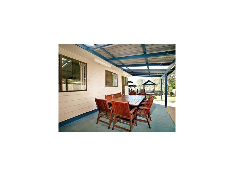19 Jillian Street, Kallangur QLD 4503