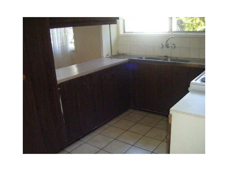 50 Shakespeare Parade, Strathpine QLD 4500