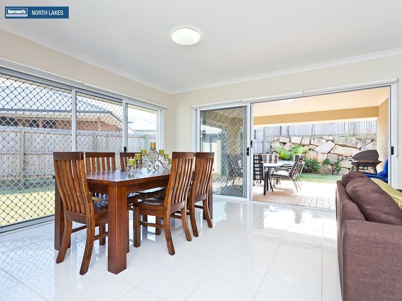 19 Rawlins Crescent, North Lakes QLD 4509