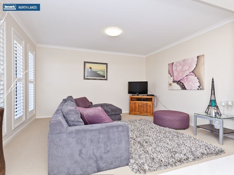 19 Rawlins Crescent, North Lakes QLD 4509