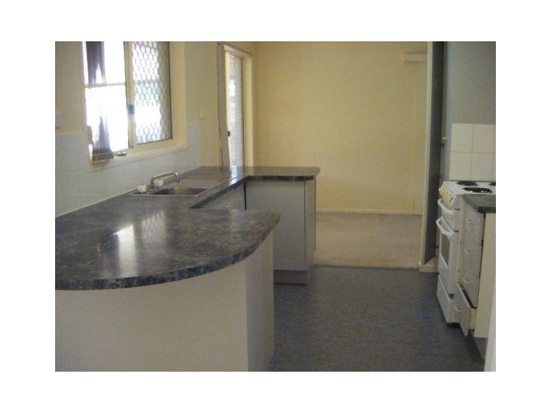 5 Lambourne Court, Lawnton QLD 4501