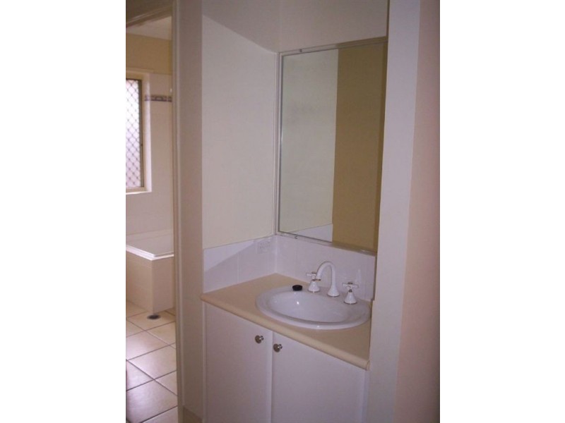 30 Willandra Parade, North Lakes QLD 4509