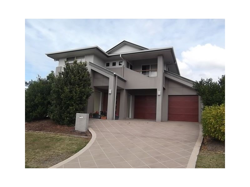 12 Tamarind, North Lakes QLD 4509