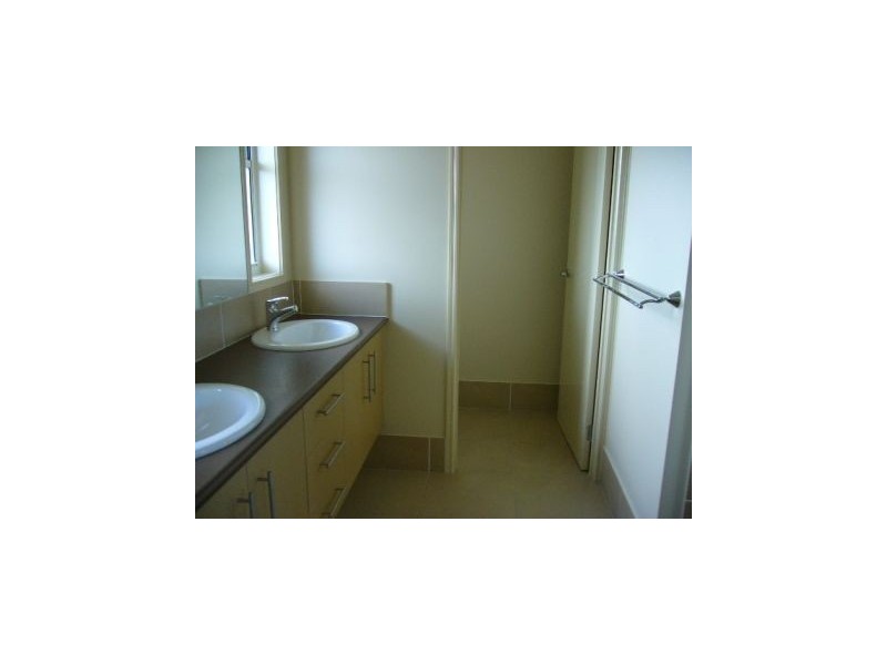 12 Tamarind, North Lakes QLD 4509