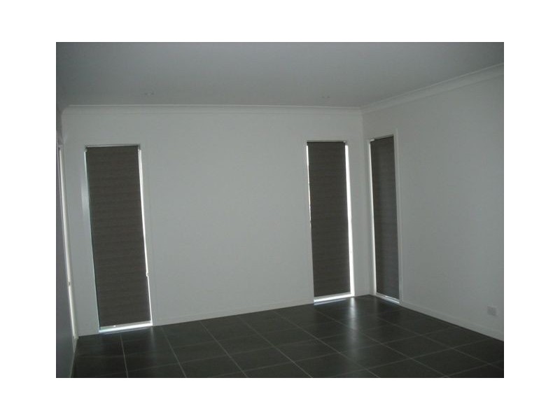 7 Sunstone Circuit, Mango Hill QLD 4509