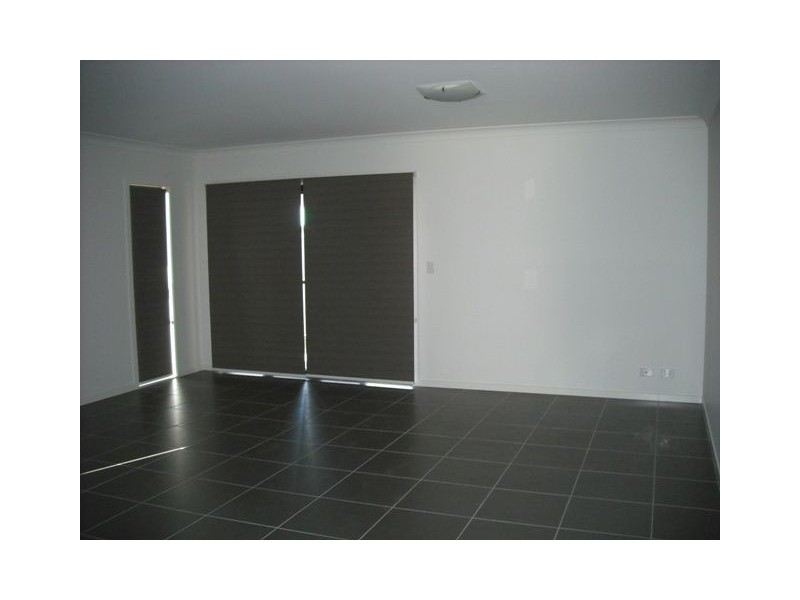 7 Sunstone Circuit, Mango Hill QLD 4509