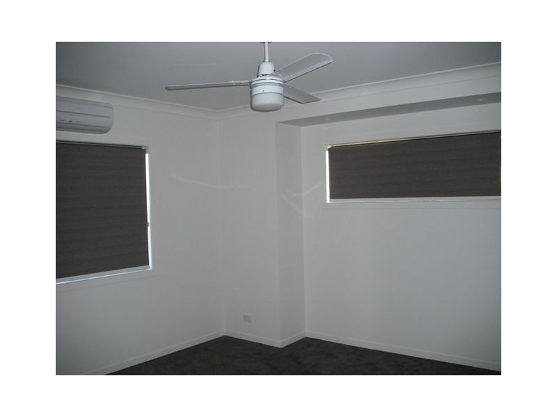 7 Sunstone Circuit, Mango Hill QLD 4509