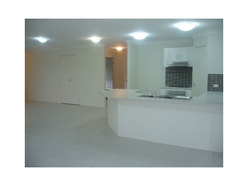 35 Maidenhair Drive, Narangba QLD 4504