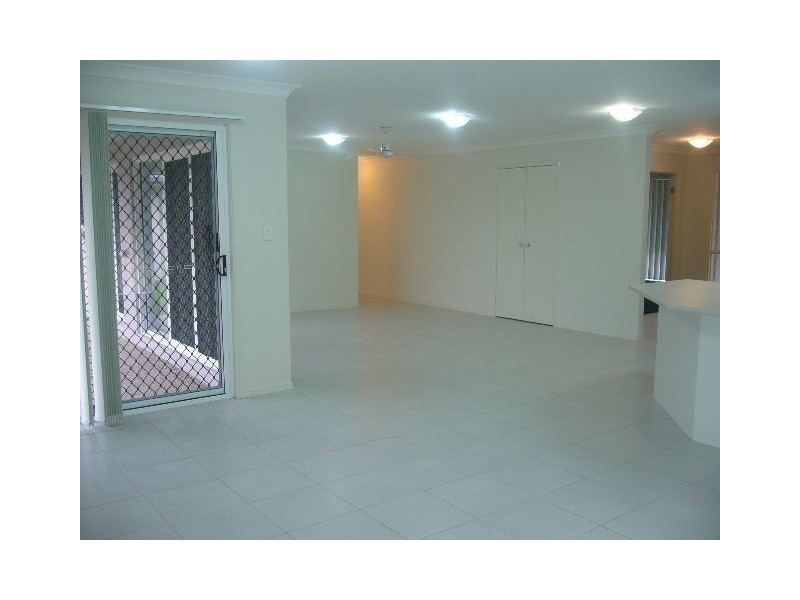 35 Maidenhair Drive, Narangba QLD 4504