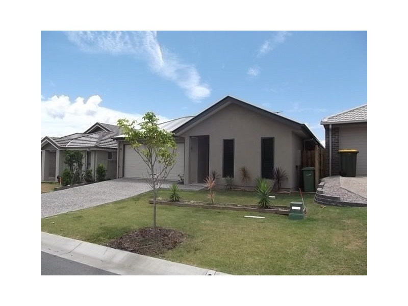 17 Williams Crescent, North Lakes QLD 4509
