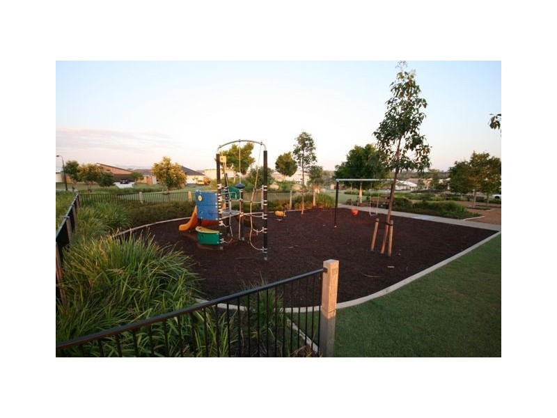 7 Dibbler Court, North Lakes QLD 4509