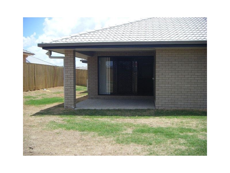 20 Wakeham Street, Kallangur QLD 4503