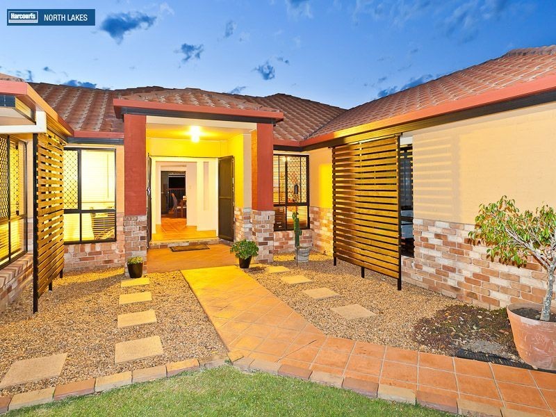 13 Chilton Crescent, North Lakes QLD 4509