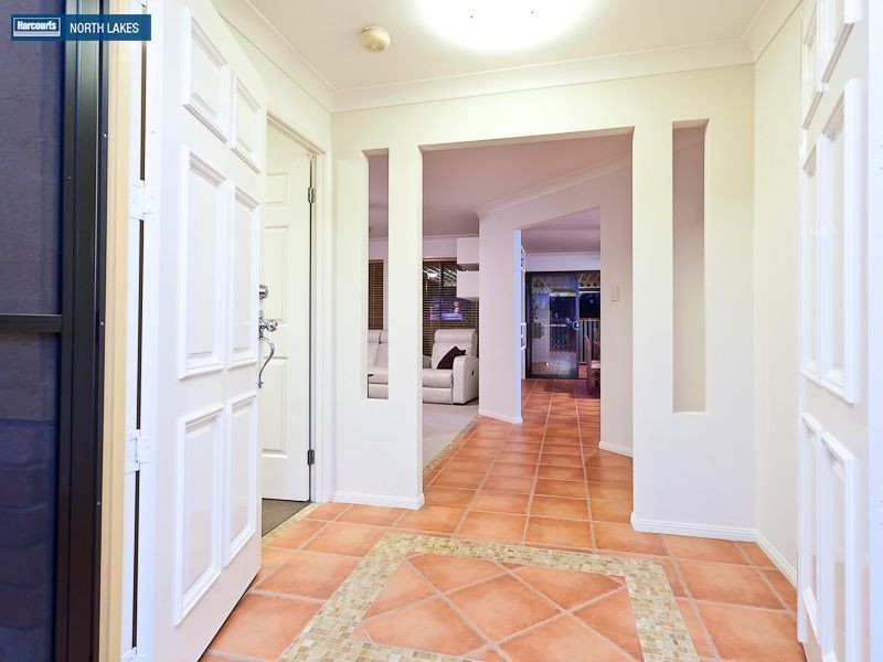 13 Chilton Crescent, North Lakes QLD 4509