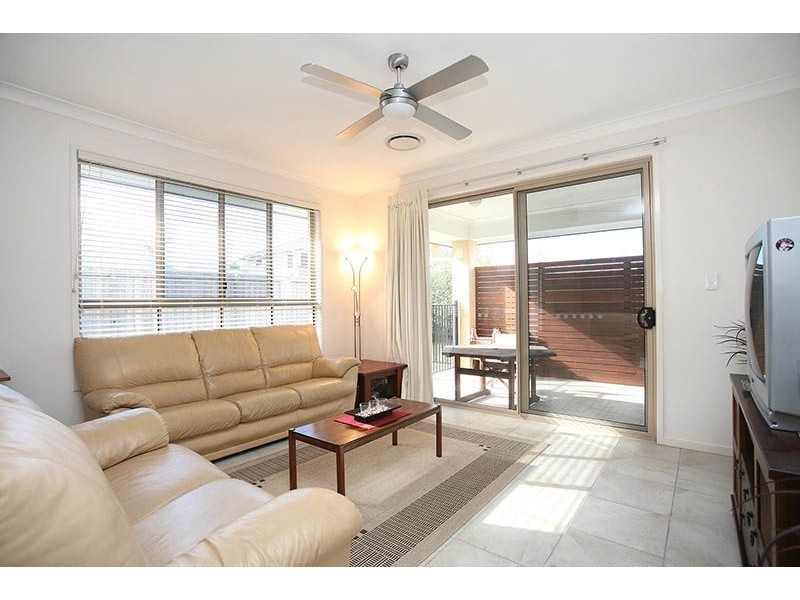 39 Langer Cct, North Lakes QLD 4509