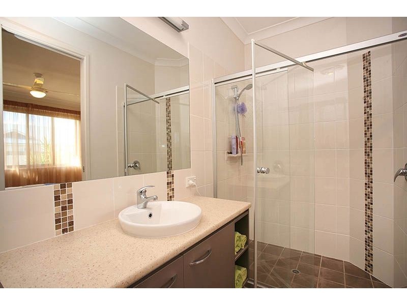 39 Langer Cct, North Lakes QLD 4509