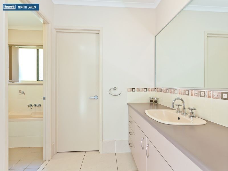 15 Whitecedar Circuit, North Lakes QLD 4509