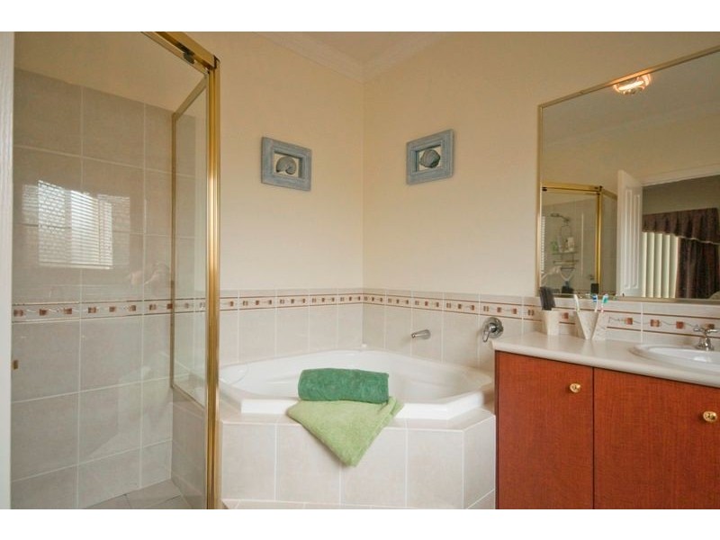 21 Central Lakes Drive, Caboolture QLD 4510